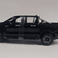 Toyota hilux negra ESCALA 1-24 marca maisto - Miniatura 3