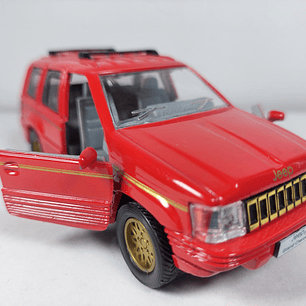Jeep gran Cherokee marca sunny escala 1/32