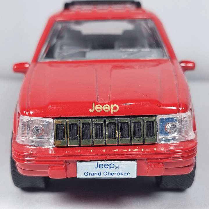 Jeep gran Cherokee marca sunny escala 1/32 4