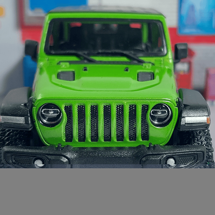 Jeep Wrangler VERDE Escala 1/34 Marca Kinsmart 7