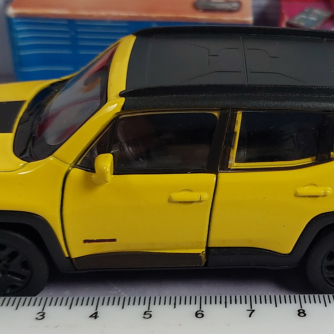 Jeep Renegade Trailhawk AMARILLO Welly, Escala 1-36- 3