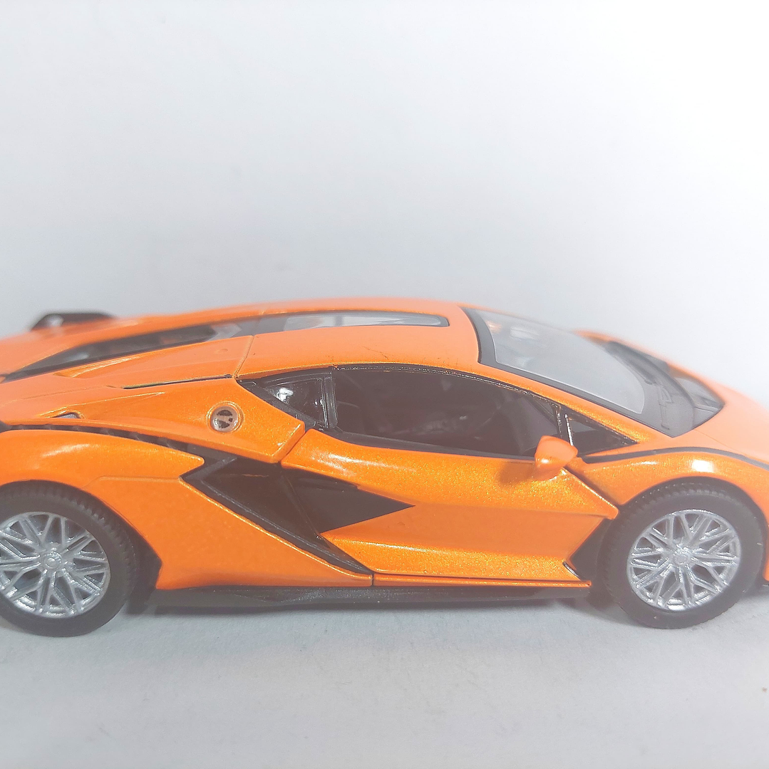 Lamborghini Sian FKP 37 naranja Kinsmart, Escala 1-36 8