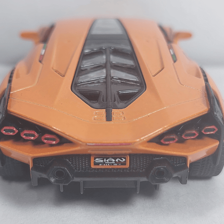 Lamborghini Sian FKP 37 naranja Kinsmart, Escala 1-36 10
