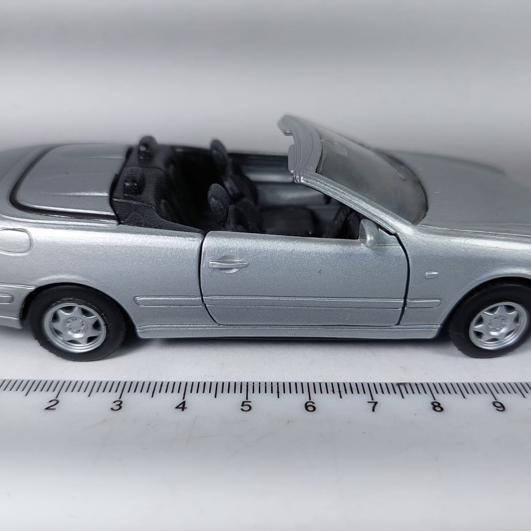 Mercedes Benz Clase Clk, Escala 1/36 3