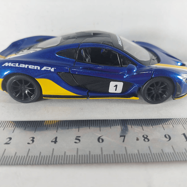 McLaren P1 AZUL Kinsmart, Escala 1-36 3