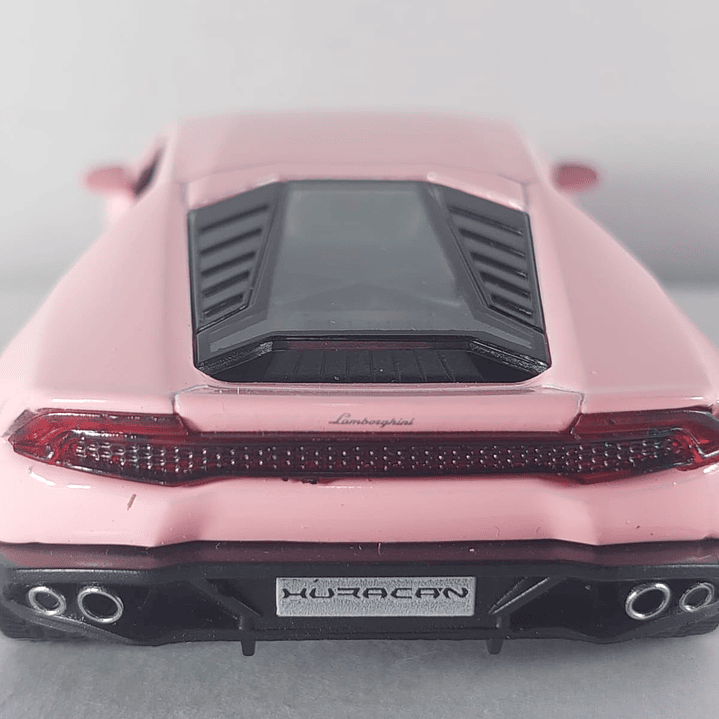 Lamborghini HURACAN ROSADO  Escala 1/36 marca RMZ 6