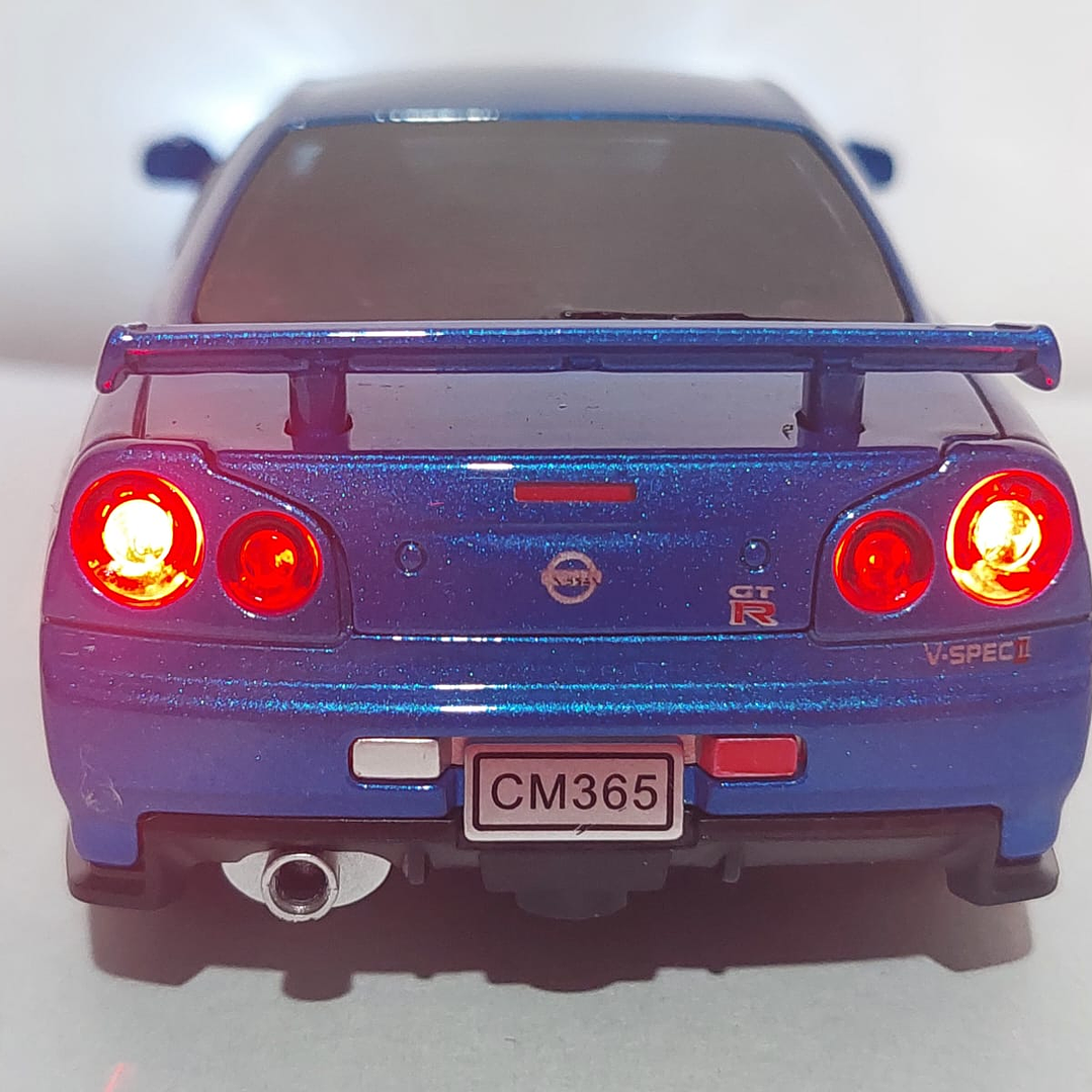 Nissan Skyline GT-R 1995 AZUL Escala 1-32 LUCES LED 3