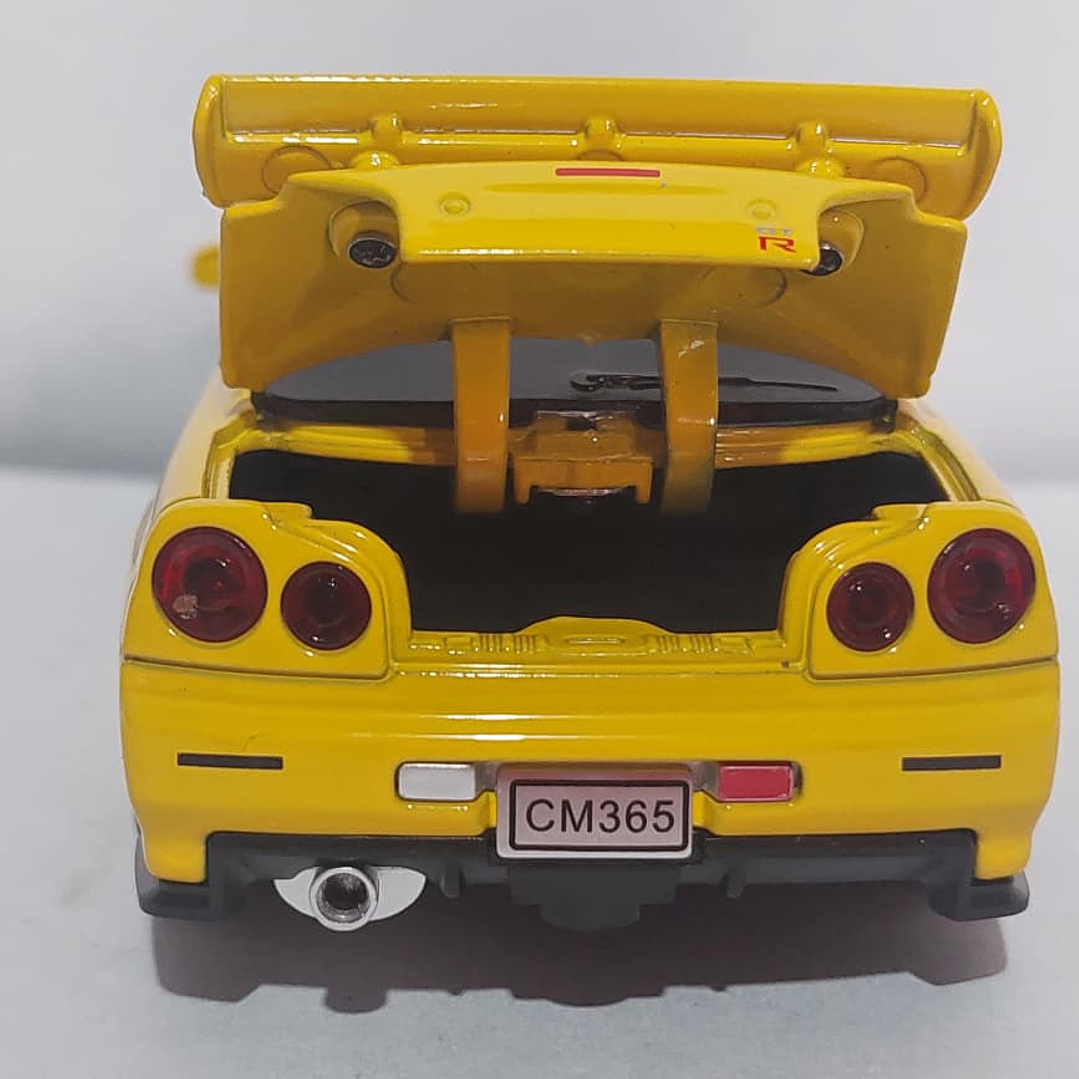 Nissan Skyline GT-R AZUL Y AMARILLO Escala 1-32 LEDS 3
