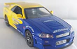 Nissan Skyline GT-R AZUL Y AMARILLO Escala 1-32 LEDS