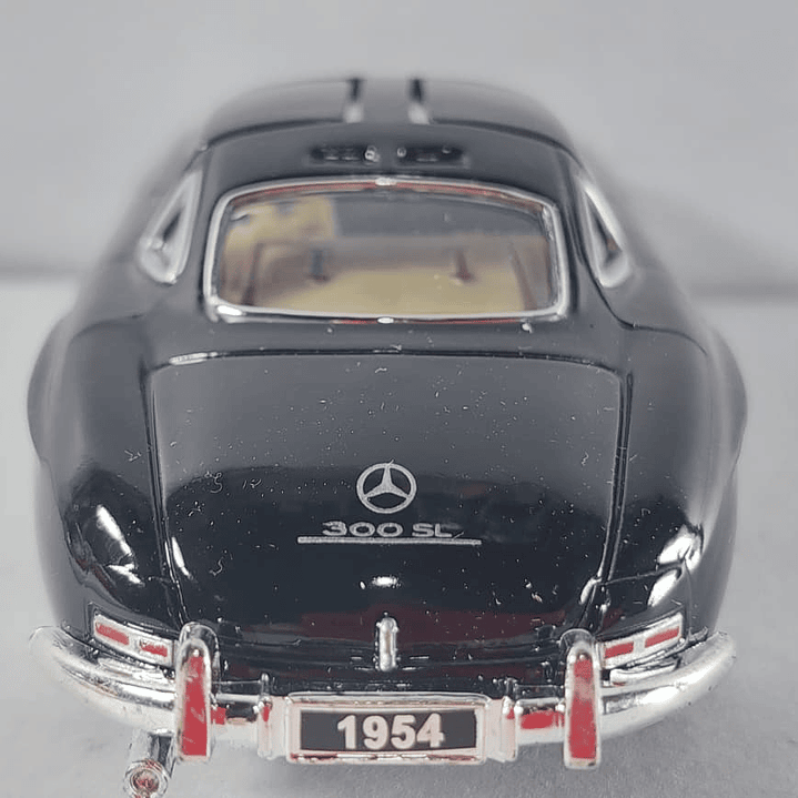 Mercedes-Benz 300SL 1954 ALAS DE GAVIOTA, Kinsmart, 1-36 NEGRO 5