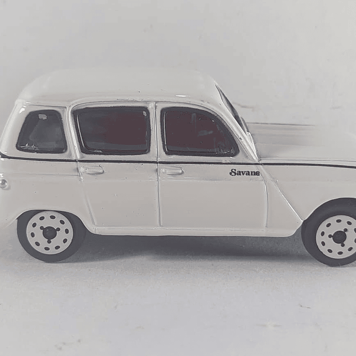 Renault 4, blanco Escala 1:43 MARCA BURAGO 3