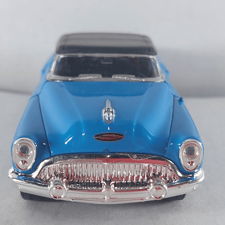 Buick Skylark AZUL Escala 1:36 marca welly 5
