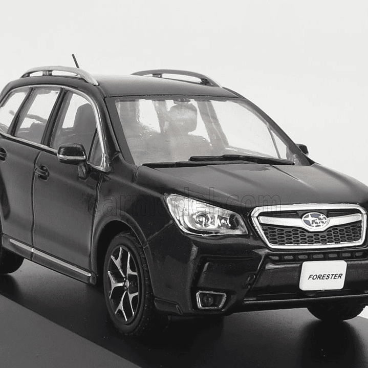 Subaru Forester  Escala 1-43 marca FIRST 43 3