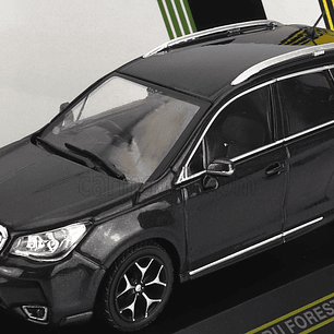Subaru Forester  Escala 1-43 marca FIRST 43