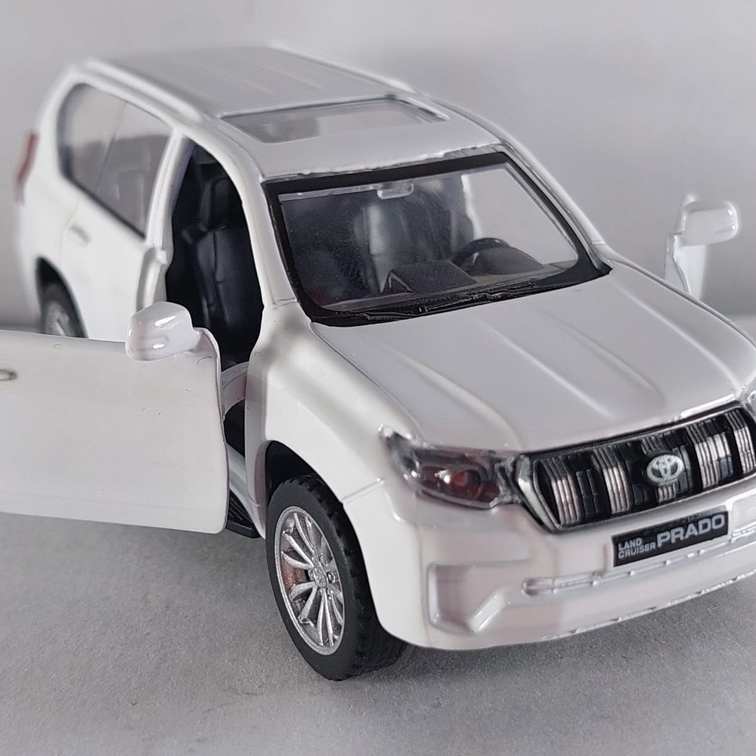 TOYOTA PRADO MARCA: MSZ ESCALA 1/43 3