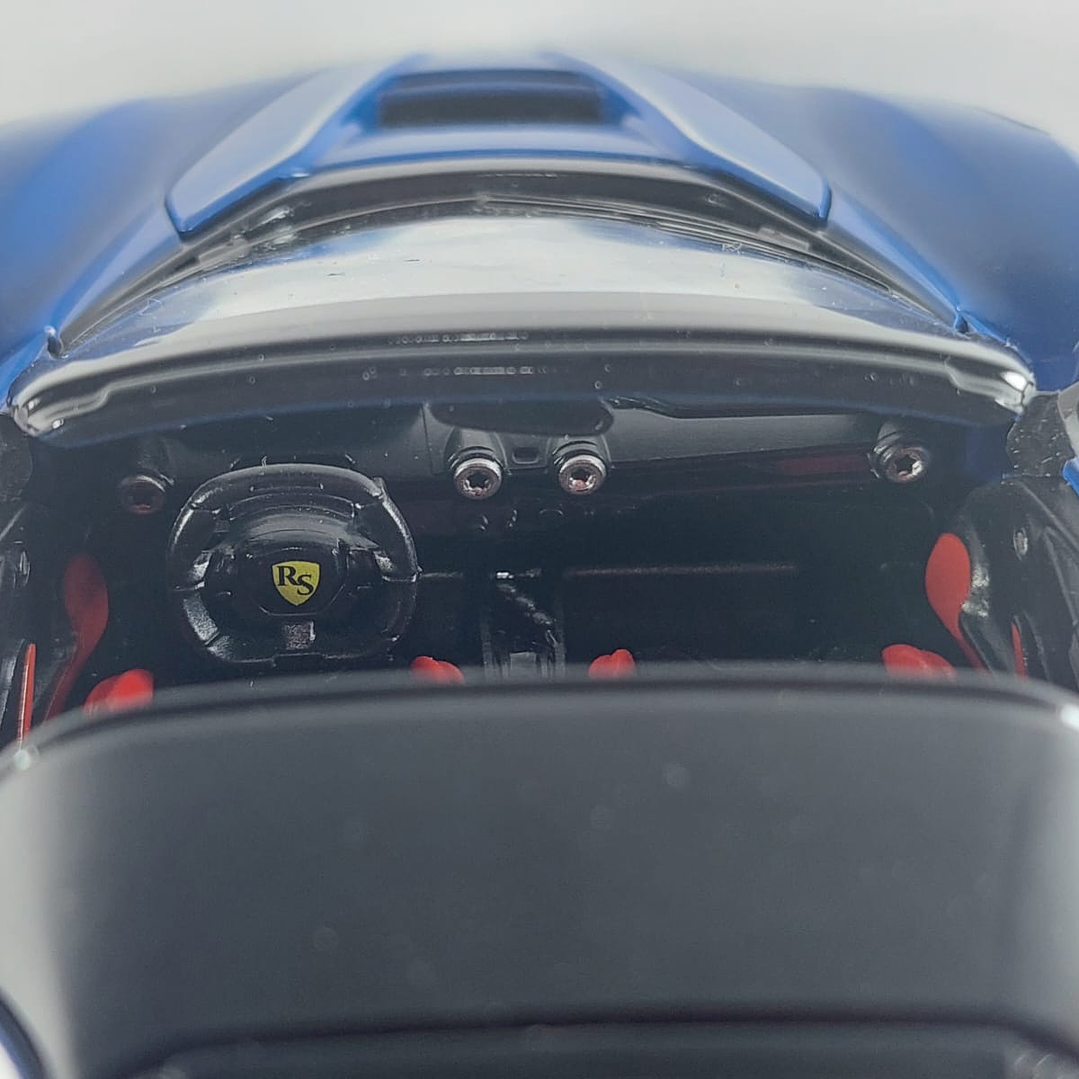 Ferrari LaFerrari  aperta AZUL, Escala 1/24 leds 4