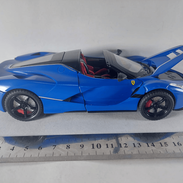 Ferrari LaFerrari  aperta AZUL, Escala 1/24 leds 6
