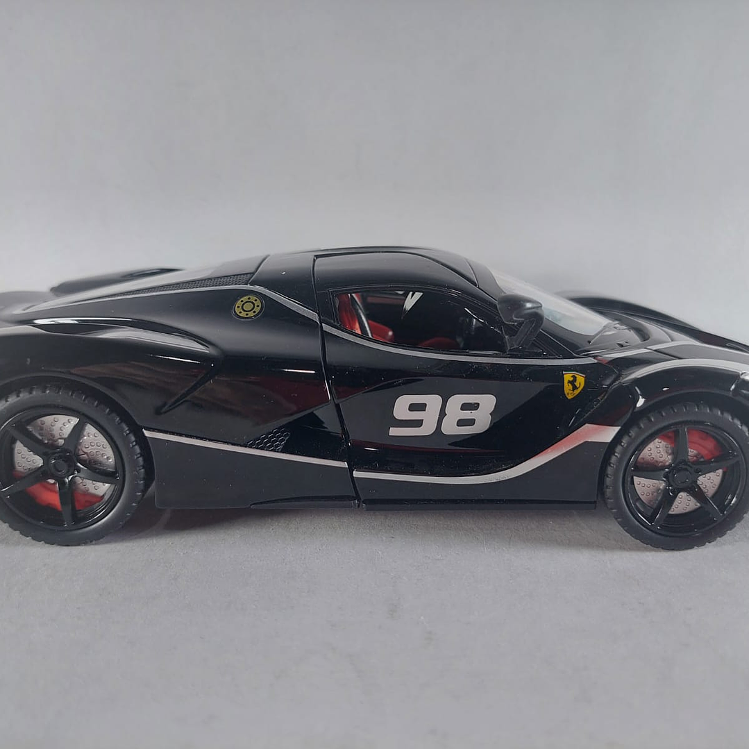 Ferrari LaFerrari NEGRO ,LIVERY  Escala 1/24 leds 4