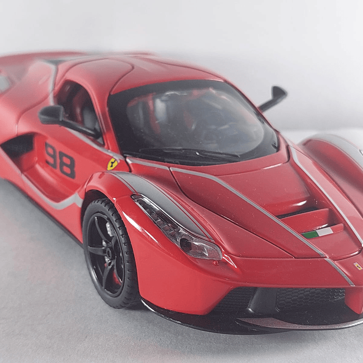 Ferrari LaFerrari  aperta ROJO LIVERY Escala 1/24 6