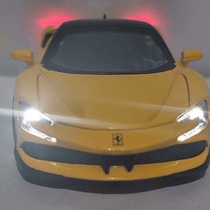 Ferrari SF 90, AMARILLO Escala 1/32, Marca CHINA 