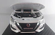 Nissan SENTRA  2020 , Escala 1-32 marca china luces Led