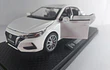 Nissan SENTRA  2020 , Escala 1-32 marca china luces Led