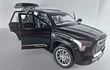 TOYOTA SEQUOIA NEGRA MARCA CHINA LUCES LED-