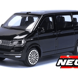 Volkswagen T5 negro marca Cararama, Escala 1:43