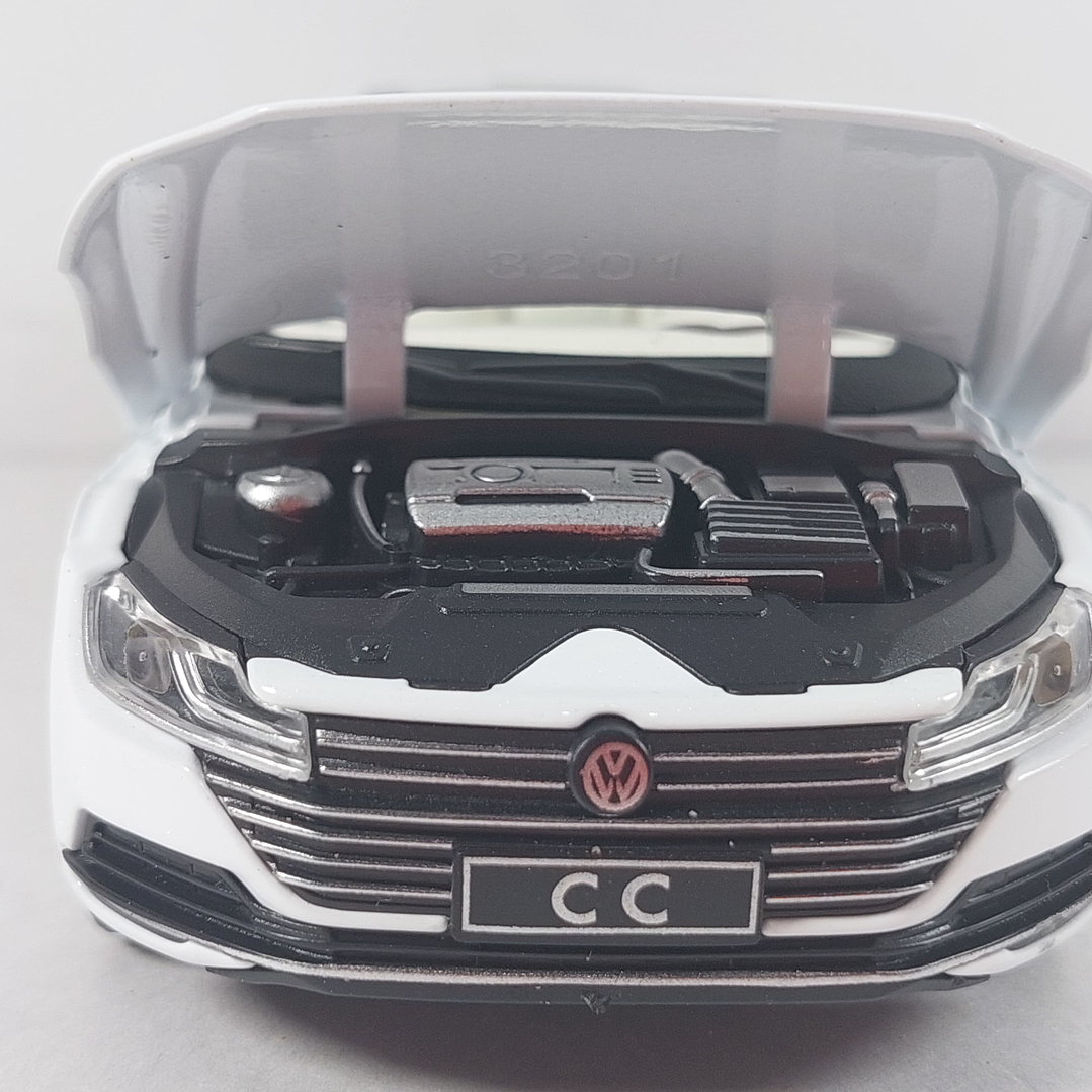 VOLKSWAGEN Beetle GSR  Escala 1-32-  1