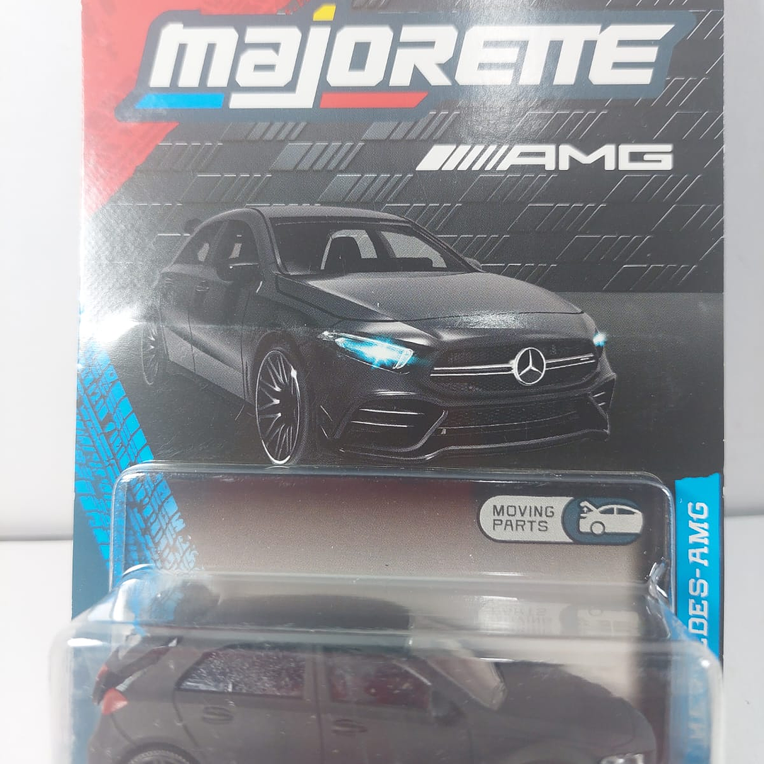 Mercedes Benz AMG A35 Escala 1/64 Marca Majorette  1