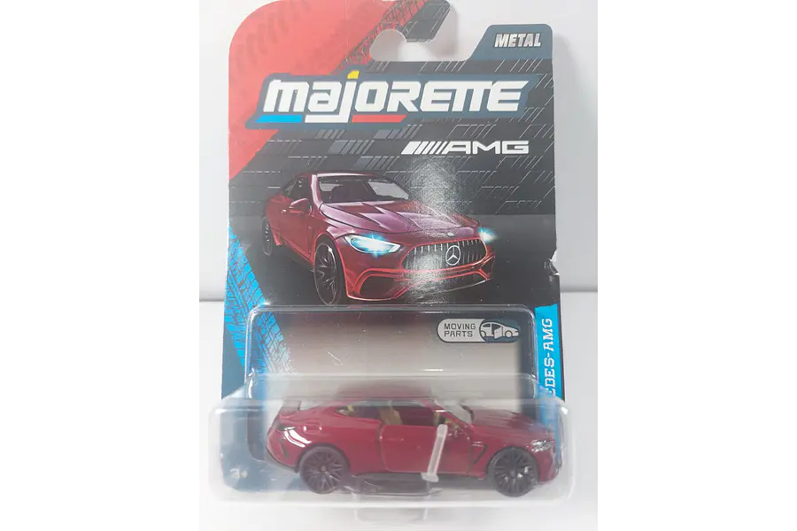 Mercedes Benz AMG CLE 53 ROJO Escala 1/64 Marca Majorette