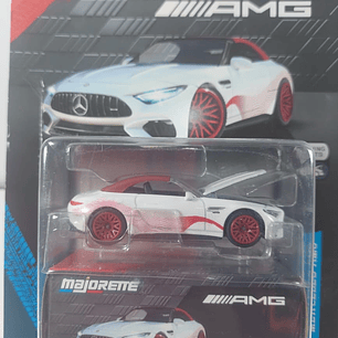 Mercedes Benz AMG SL 63 Escala 1/64 Marca Majorette