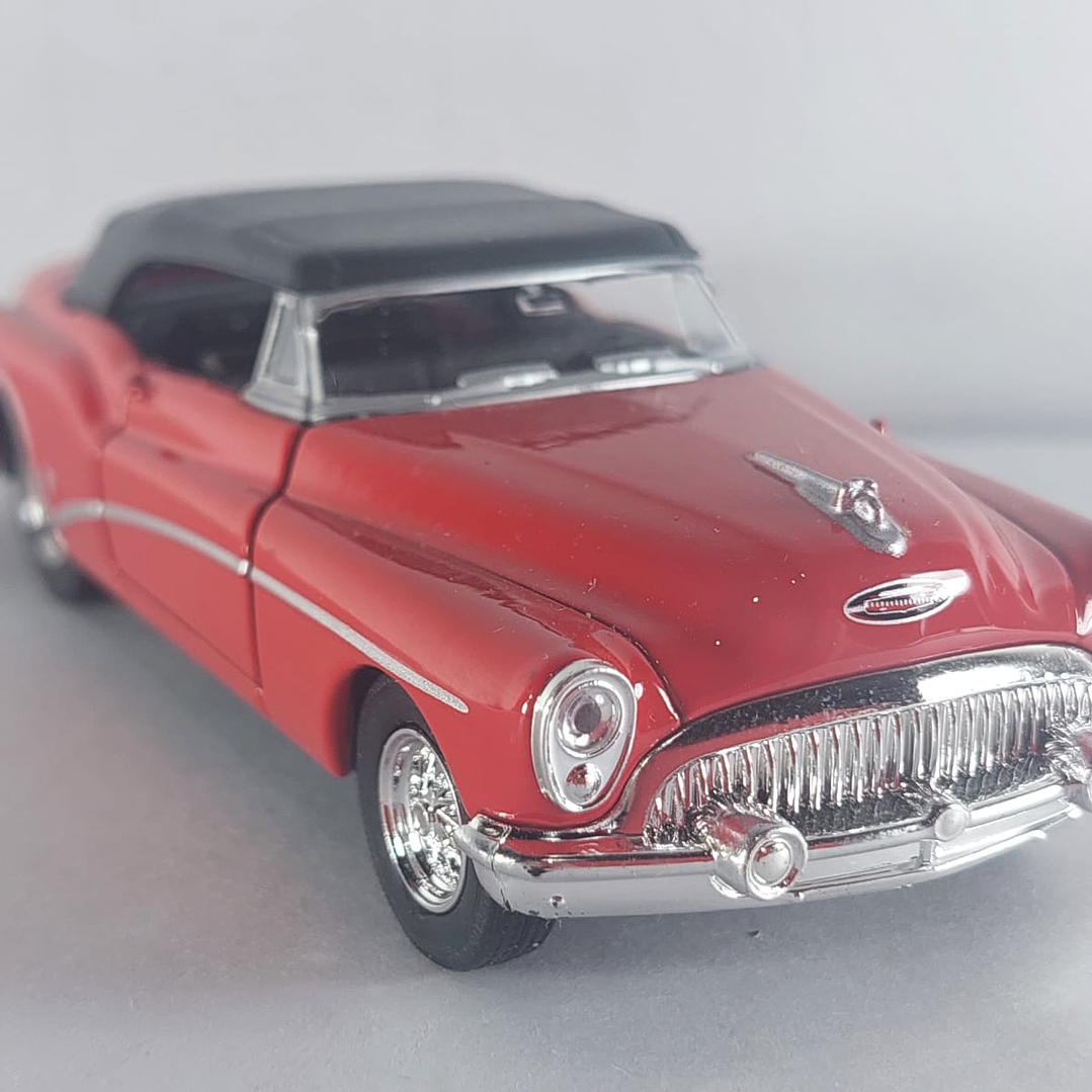 Buick Skylark rojo Escala 1:36 marca welly 1