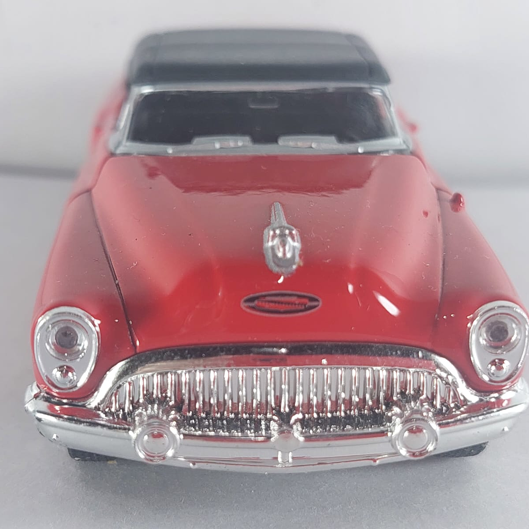 Buick Skylark rojo Escala 1:36 marca welly 6