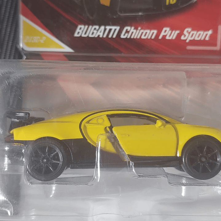 Bugatti Chiron pur sport Majorette escala 1/64 amarillo 2