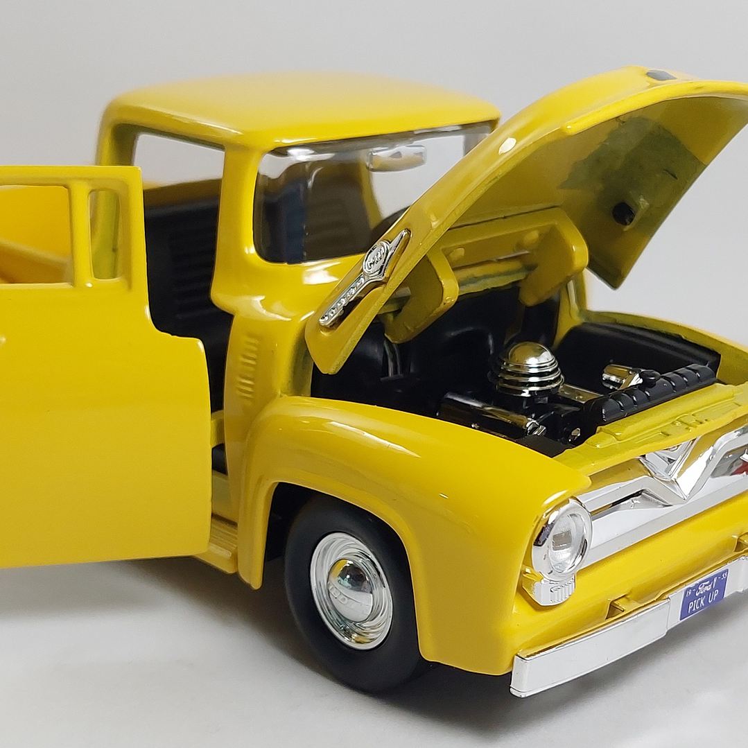 FORD F 100 1956, Escala 1/24 color amarillo 5