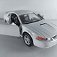FORD MUSTANG  GT 1999 blanco marca Welly, Escala 1-32 - Miniatura 1