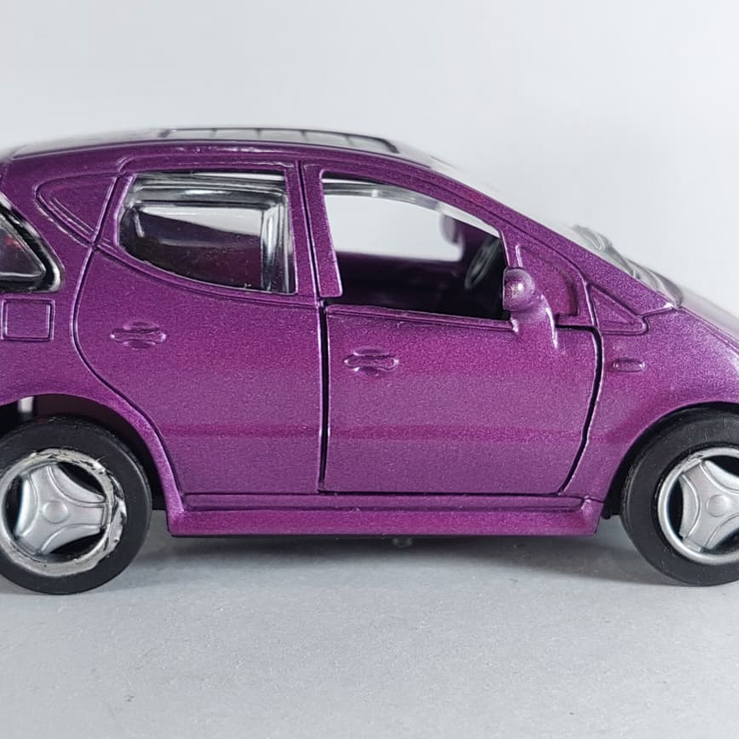 Mercedes Benz Clase A W168 Escala 1/32 Realtoy 3