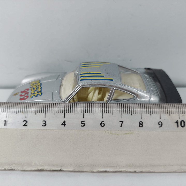 Porsche 959 WELLY Escala 1-36 4
