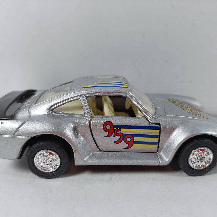 Porsche 959 WELLY Escala 1-36 6