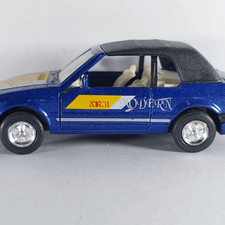 Ford XR 3i convertible 1/36 , Welly 2