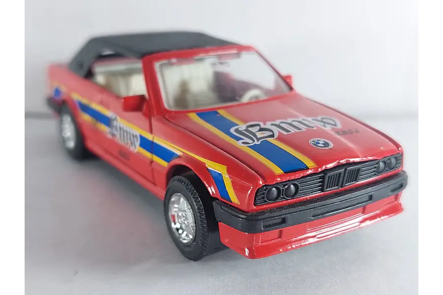 BMW 325i cabrio, Welly, Escala 1-36