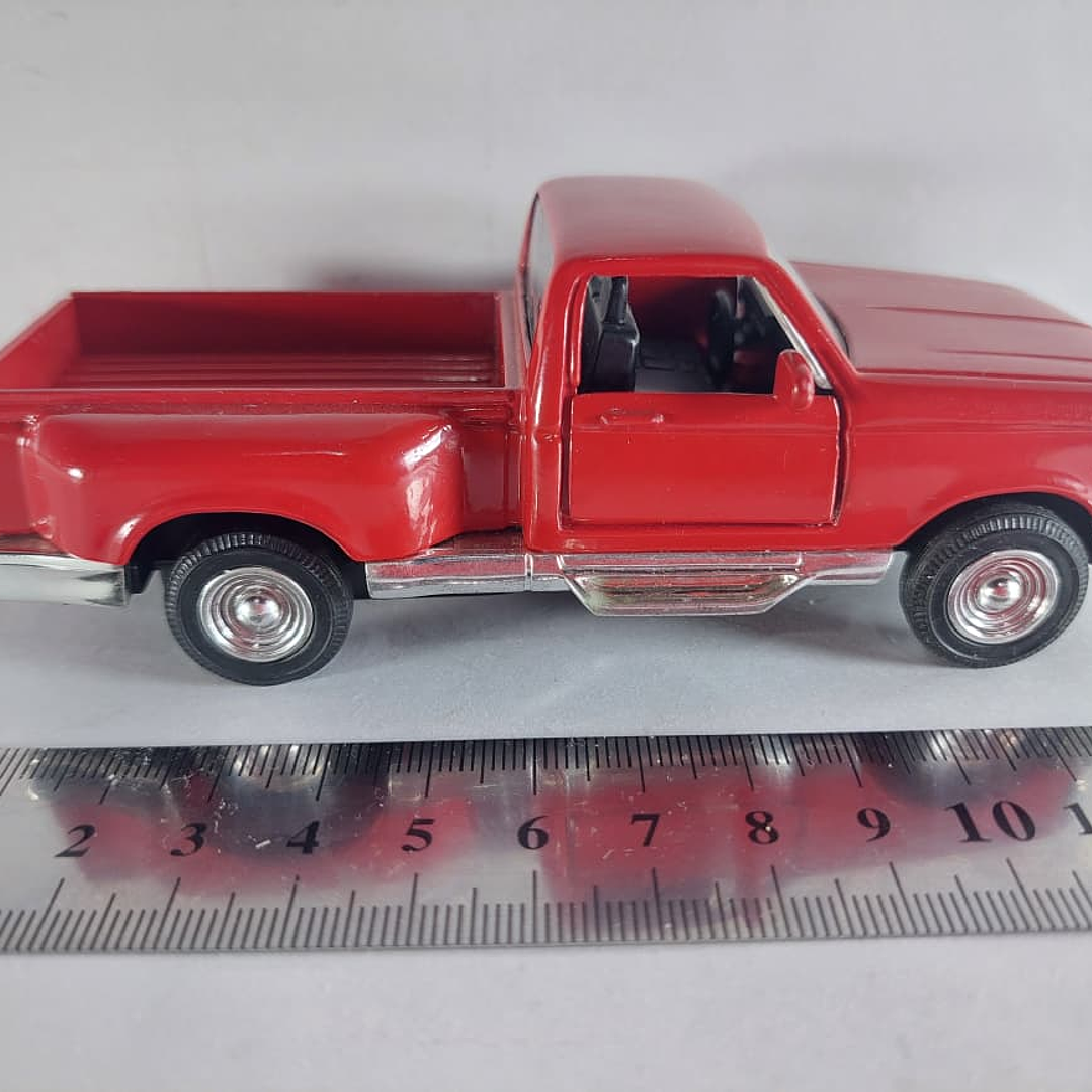 Ford F 150 Flareside, welly Escala 1-36- 6