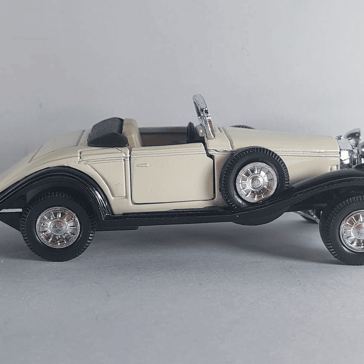 Hispano suiza 1931  1/36 Yatming 7