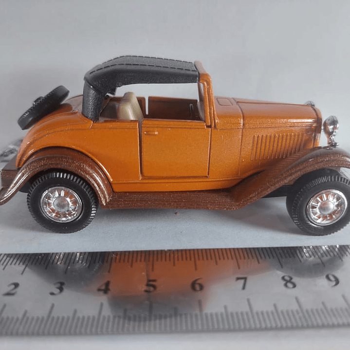 Ford Model A 1931  1/36 Yatming- 4