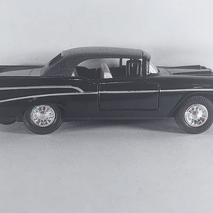 Chevrolet BELAIR 1957 NEGRO  Escala 1:36 marca welly