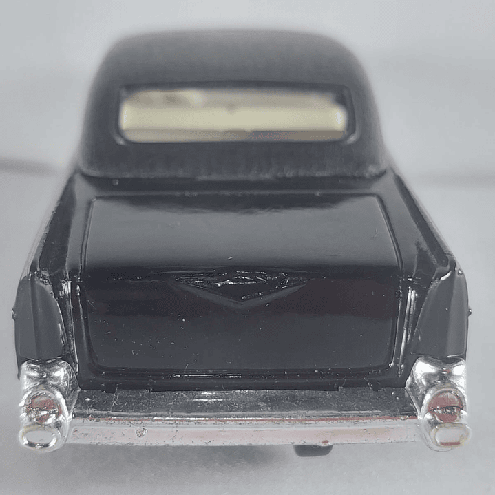 Chevrolet BELAIR 1957 NEGRO  Escala 1:36 marca welly 2