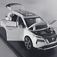 Nissan xtrail 2023 , Escala 1-32 marca china luces Led - Miniatura 1