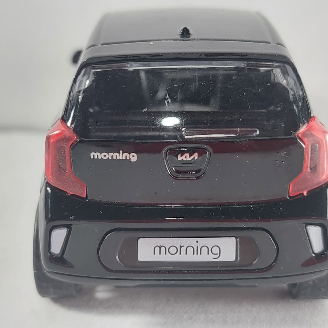 Kia Picanto NEGRO Carro A Escala 1/36 LEDS 2