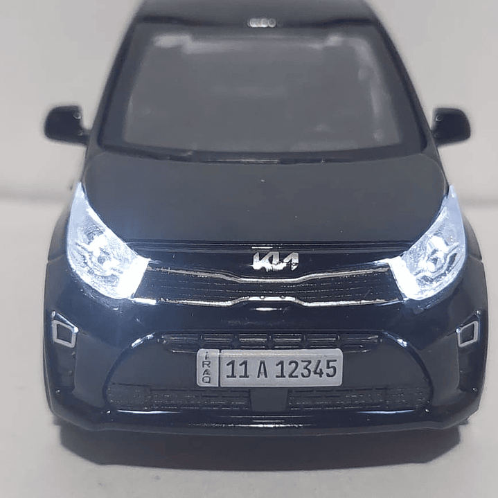 Kia Picanto NEGRO Carro A Escala 1/36 LEDS 4